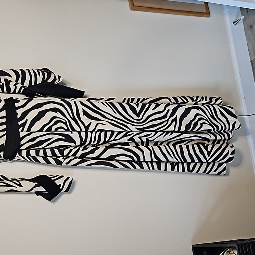 Layeur Zebra Print Maxi Dress Size 4 US FR 36 - Picture 11 of 13